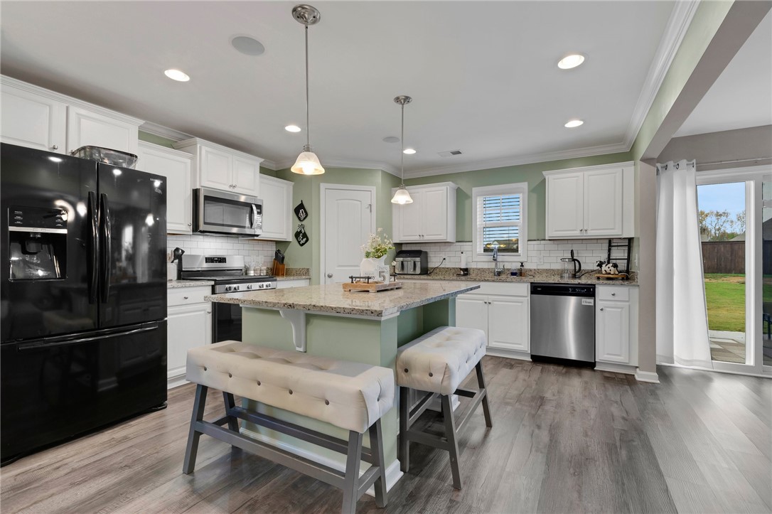 18 Steeds Gln Road Piedmont, SC 29673 - Photo 4 of 33