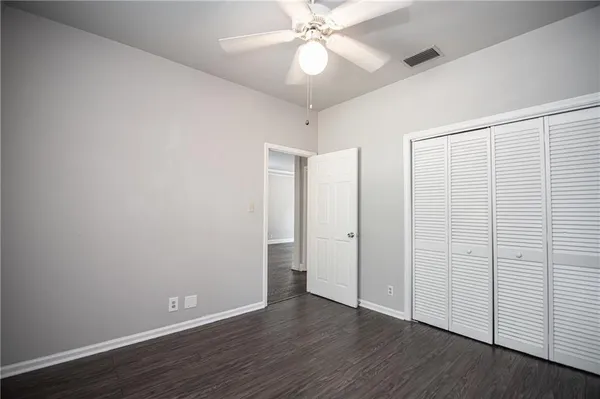 $2,000 | 3761 Ashford Dunwoody Road Northeast, Unit 6, Brookhaven, GA 30319