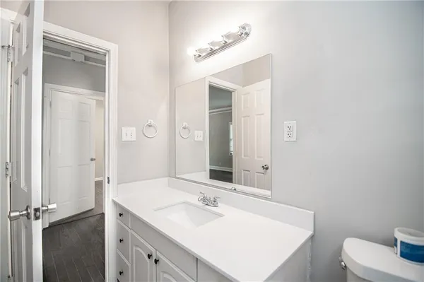 $2,000 | 3761 Ashford Dunwoody Road Northeast, Unit 6, Brookhaven, GA 30319