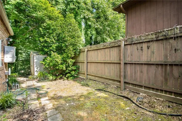 $2,000 | 3761 Ashford Dunwoody Road Northeast, Unit 6, Brookhaven, GA 30319