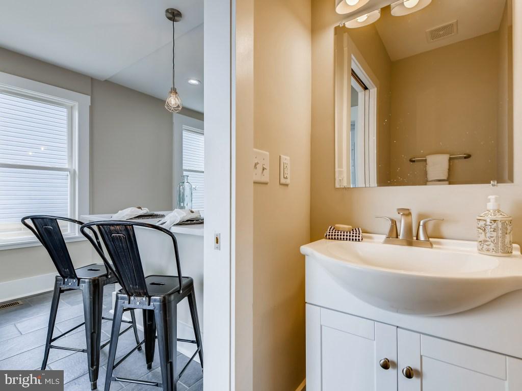 3431 Falls Road Baltimore, MD 21211 - Photo 13 of 28 Gallery Image 13