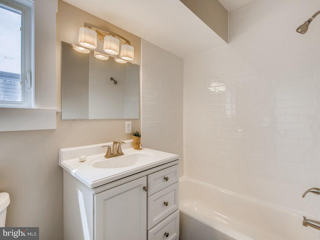 3431 Falls Road Baltimore, MD 21211 - Photo 23 of 28 Gallery Image 23