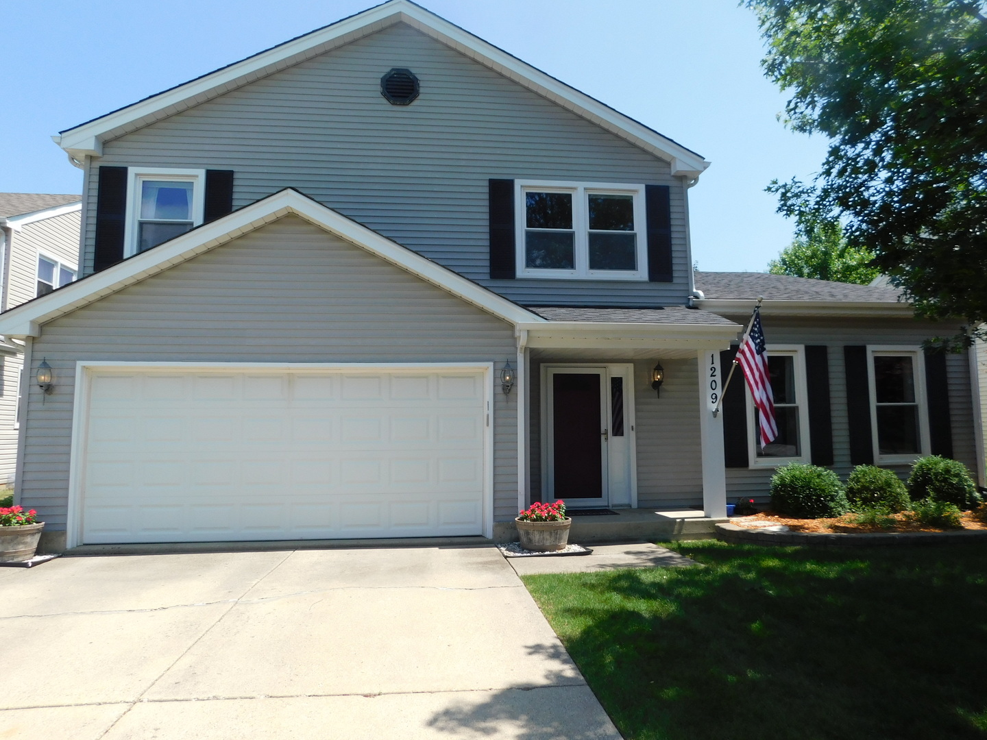 1209 Devonshire Road Buffalo Grove, IL 60089 - Photo 1 of 28
