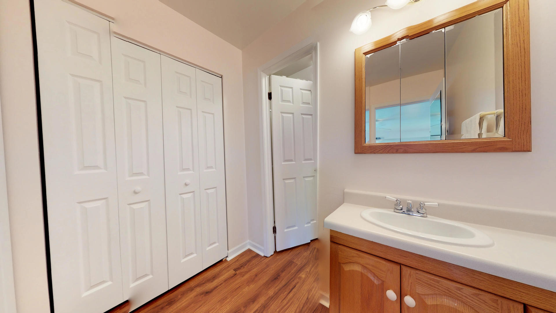 1209 Devonshire Road Buffalo Grove, IL 60089 - Photo 18 of 28
