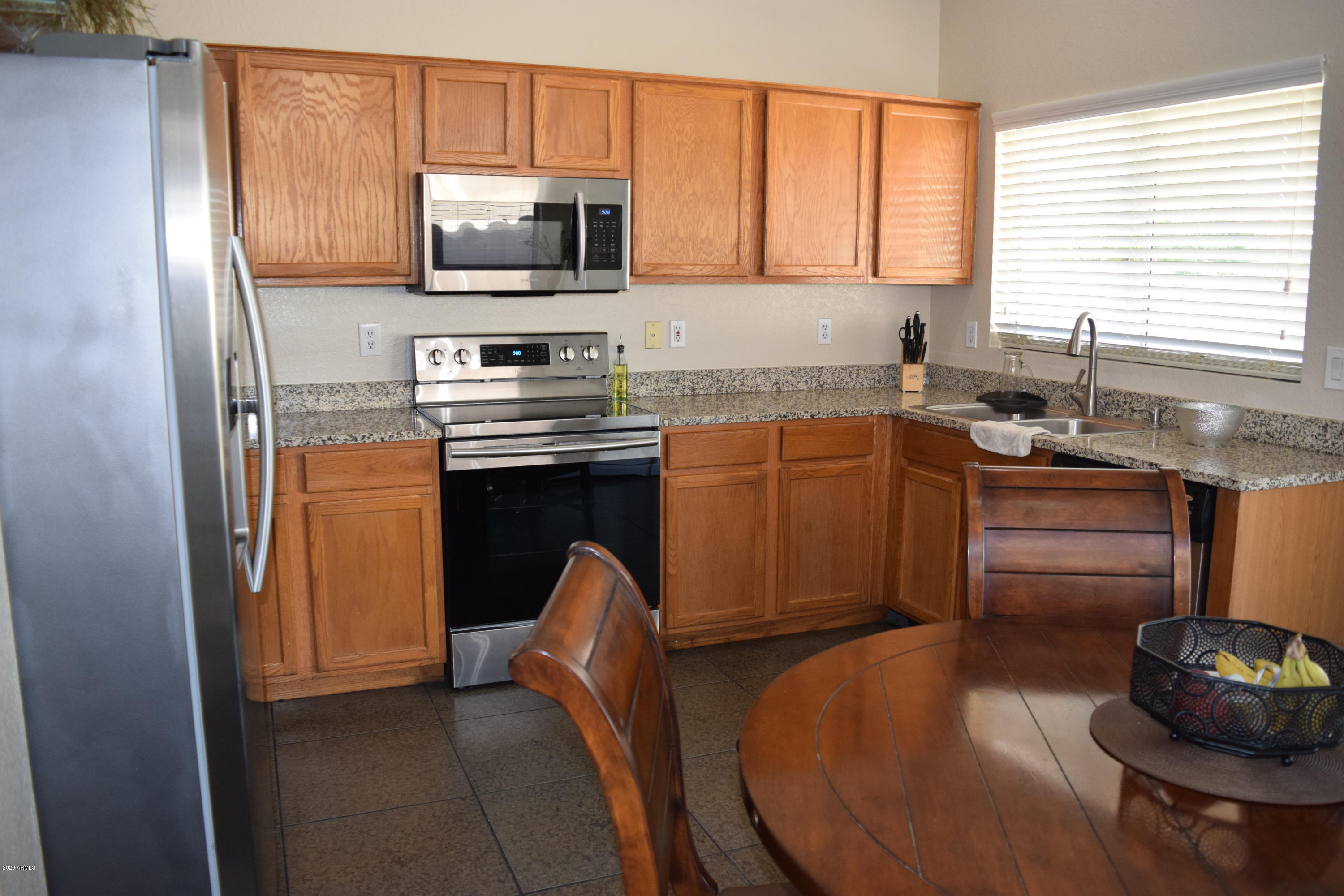 8733 West Granada Road Phoenix, AZ 85037 - Photo 3 of 16 DSC_0145
