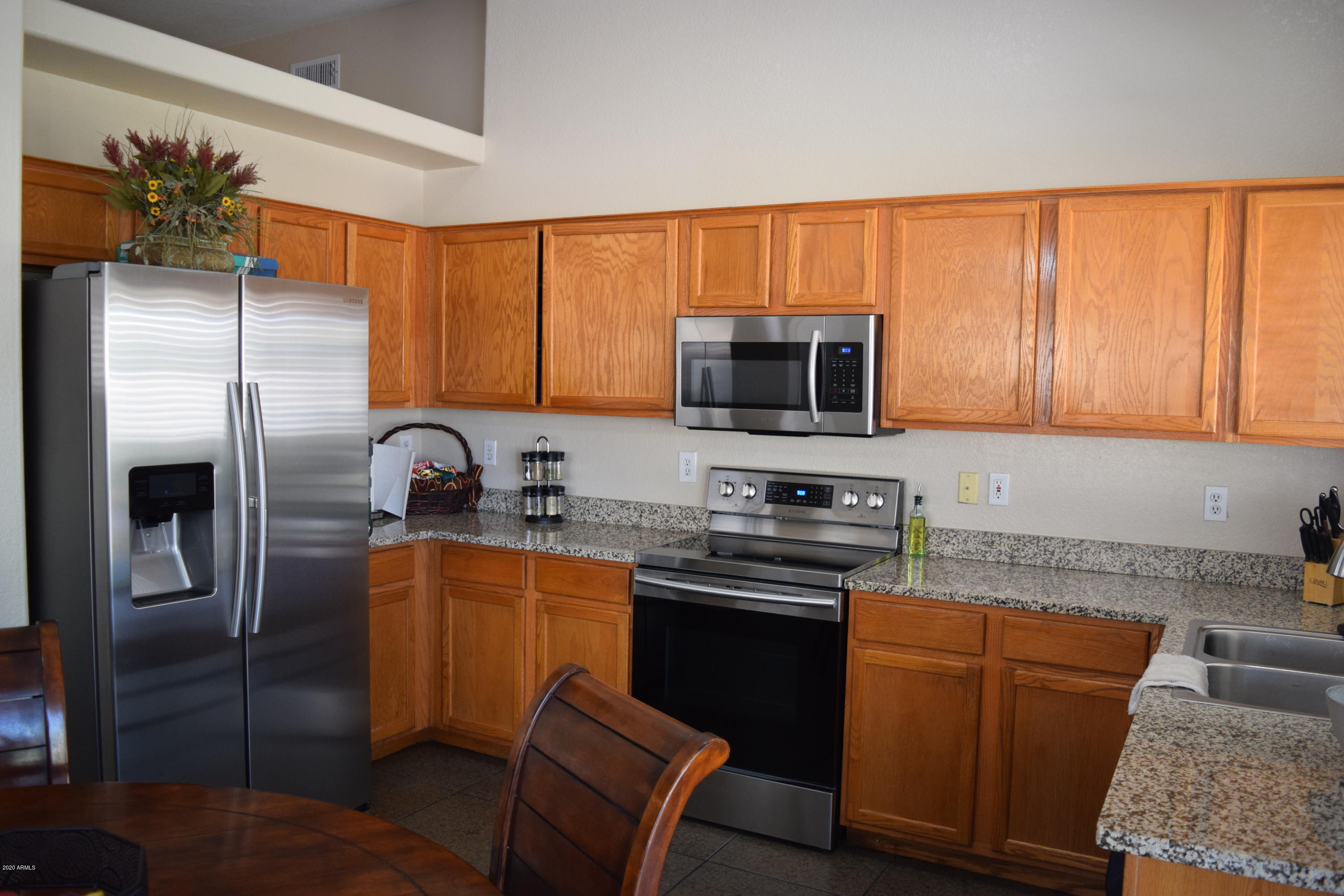 8733 West Granada Road Phoenix, AZ 85037 - Photo 4 of 16 DSC_0146