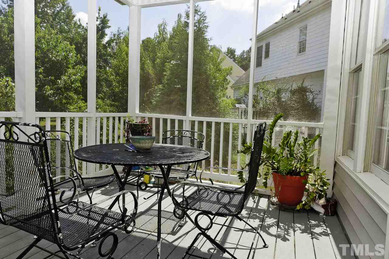 4517 Birmingham Way Raleigh, NC 27604 - Photo 12 of 25 a view of a chairs and table in the balcony