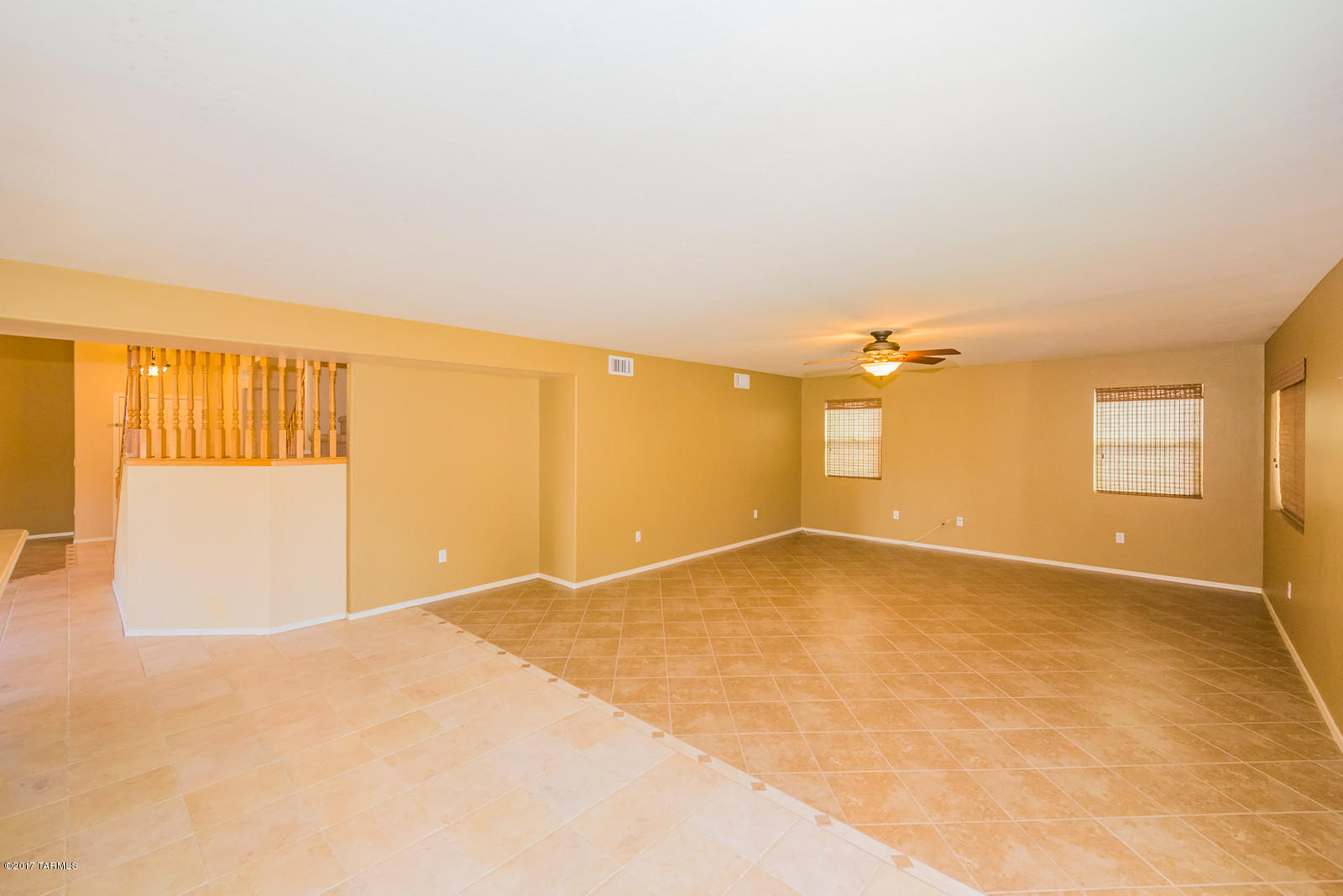 955 South Sposito Place Vail, AZ 85641 - Photo 7 of 26
