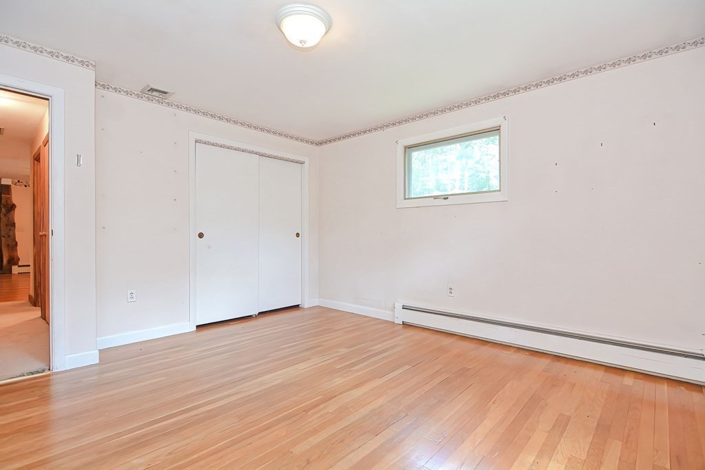 31 Reservoir Road Lunenburg, MA 01462 - Photo 21 of 26