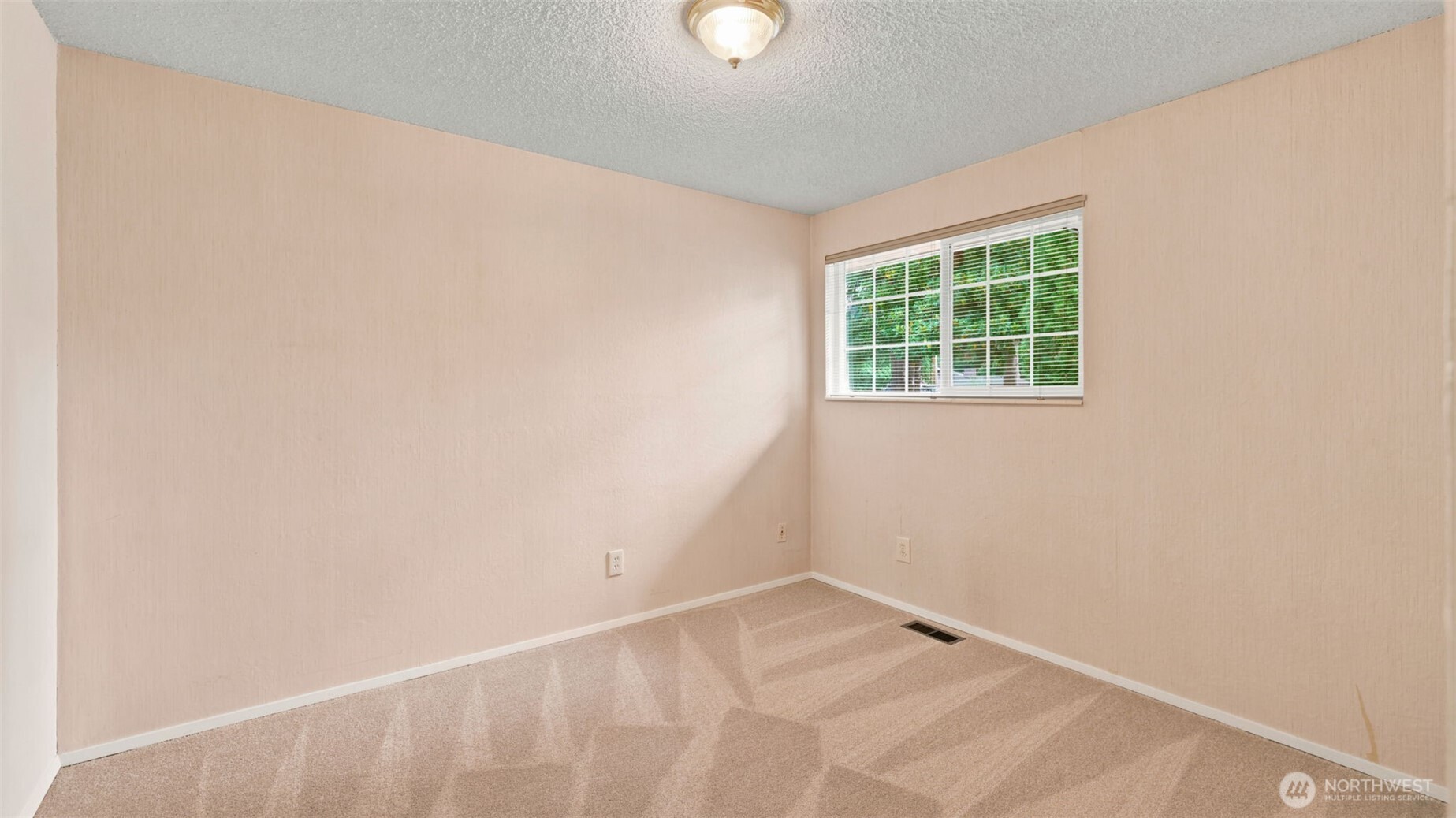 17809 147th Avenue Southeast Renton, WA 98058 - Photo 16 of 24 Gallery Image 16