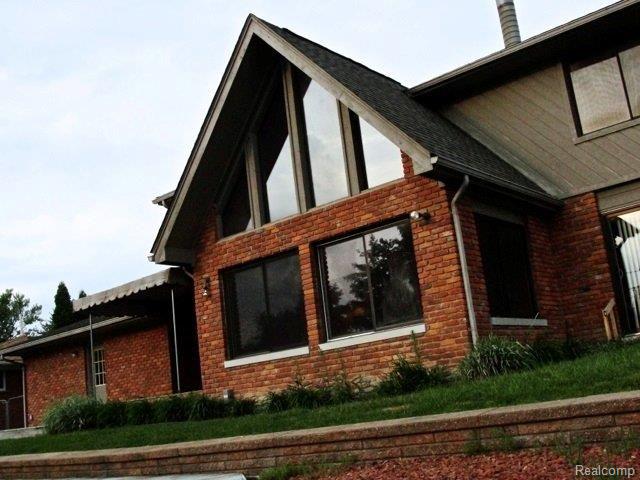 37879 Pointe Rosa Street Harrison Township, MI 48045 - Photo 3 of 24 PR3.jpg