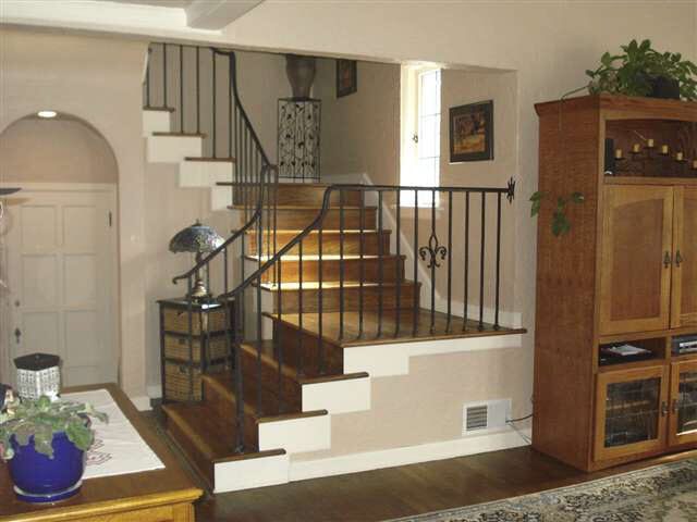 1020 West Warwick Road Muncie, IN 47304 - Photo 3 of 12 Gallery Image 3