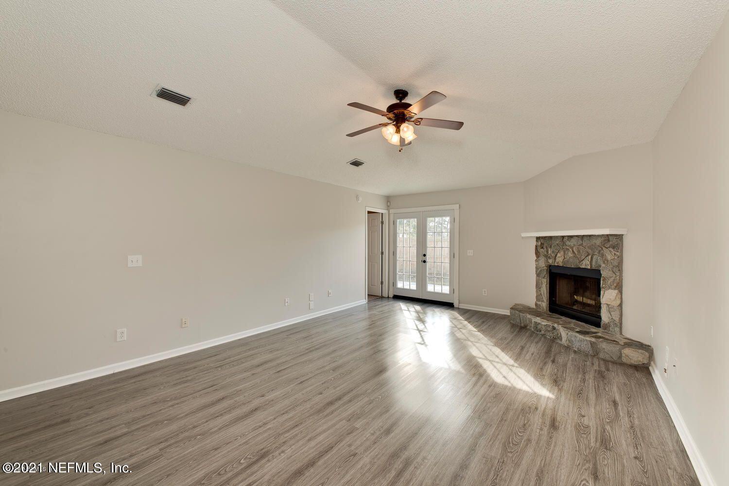 11200 Ridgetop Lane Jacksonville, FL 32225 - Photo 14 of 30 20190106010723189641000000-o