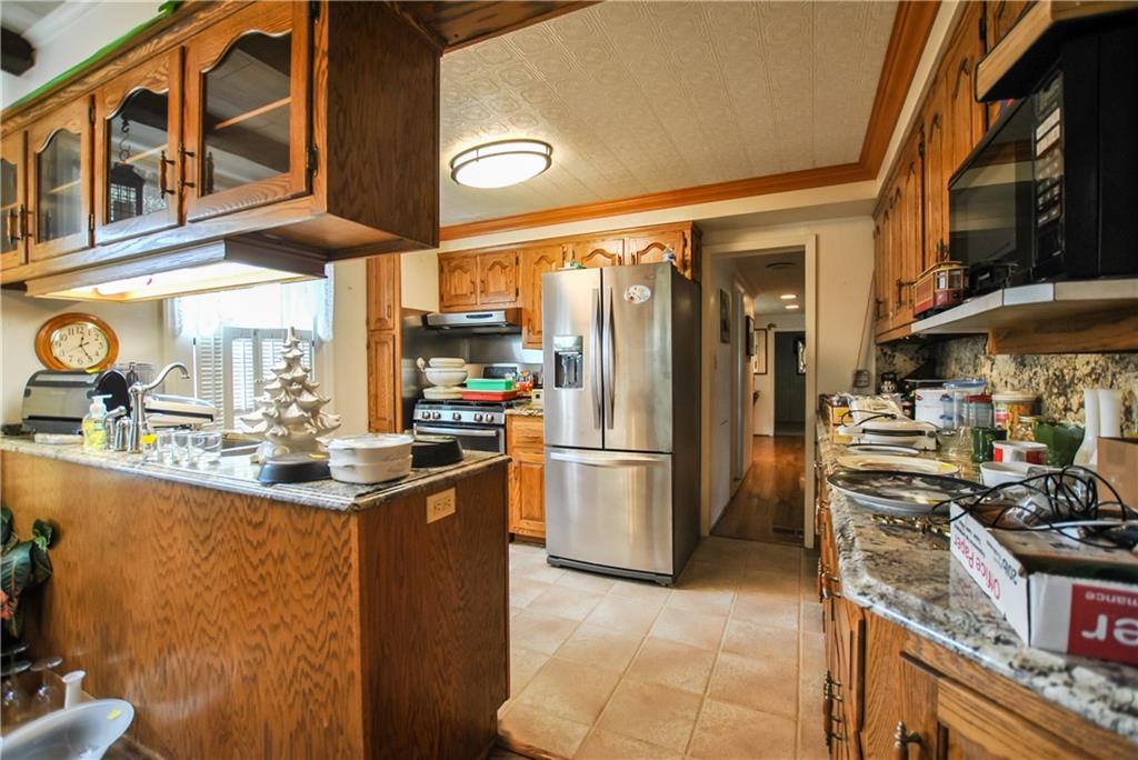106 Neupert Road Sarver, PA 16055 - Photo 8 of 25