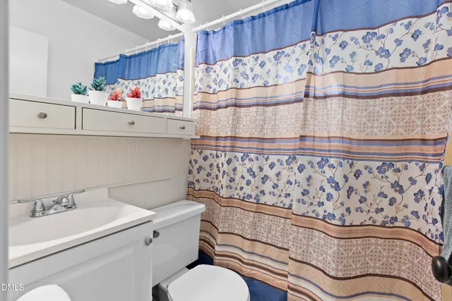 $325,000 | 3915 Avera Avenue, Winston-Salem, NC 27106