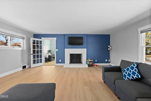 $325,000 | 3915 Avera Avenue, Winston-Salem, NC 27106