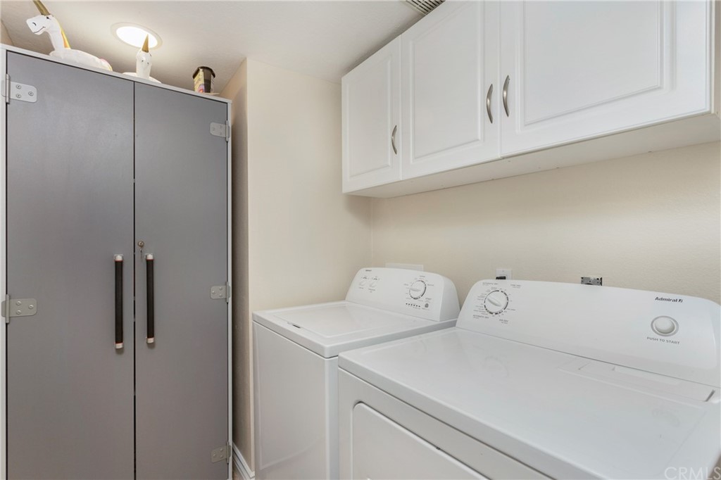20 Stream Street Laguna Niguel, CA 92677 - Photo 9 of 28 a utility room with dryer and washer