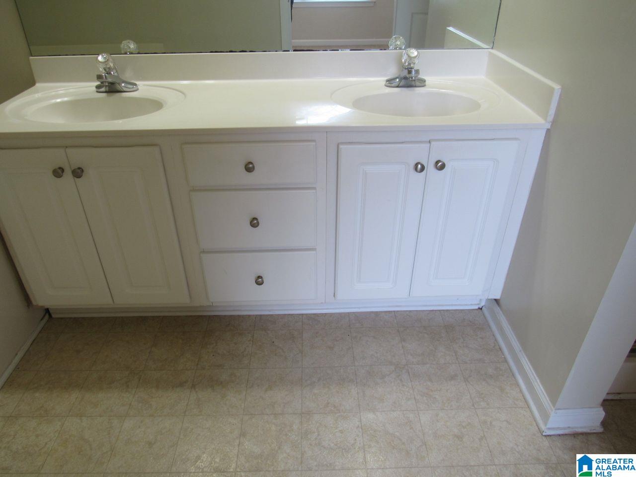 171 Canyon Trail Pelham, AL 35124 - Photo 31 of 48
