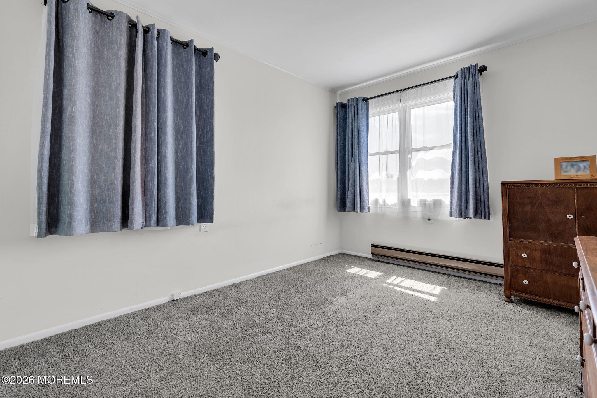 30 Phillips Road Brick, NJ 08724 - Photo 14 of 25 29-bedroom-2-empty-gray-carpet