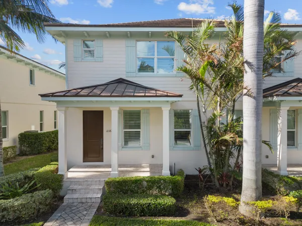 $4,000 | 10187 South Ocean Drive, Unit 1, Jensen Beach, FL 34957