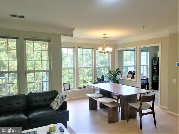 $2,642 | 12624 Fair Crest Court, Unit 304, Fairfax, VA 22033