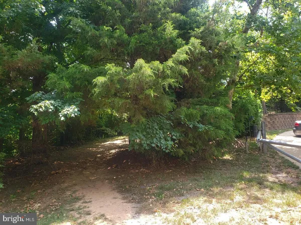 $2,642 | 12624 Fair Crest Court, Unit 304, Fairfax, VA 22033