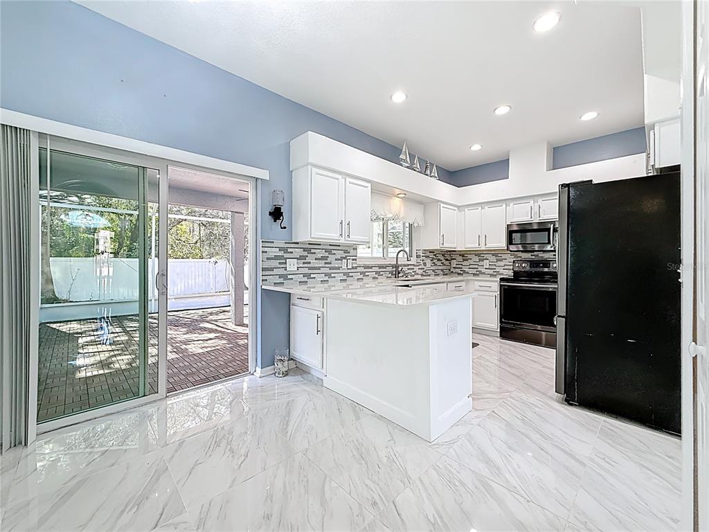 380 Rosalind Lane Oldsmar, FL 34677 - Photo 22 of 100