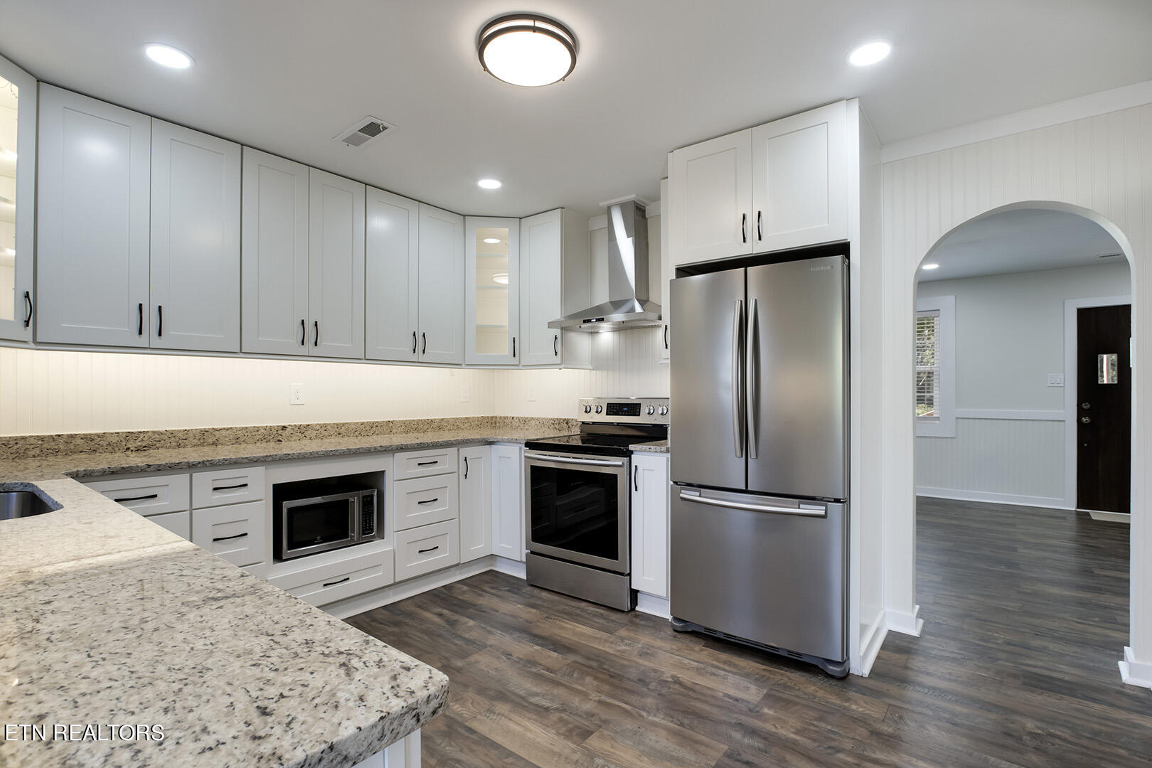 1004 Craig Road Knoxville, TN 37919 - Photo 15 of 44 15_CraigRoad_1004_Kitchen04
