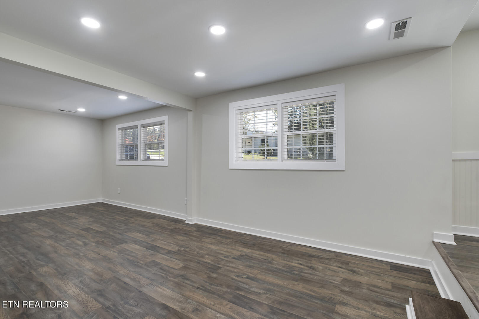 1004 Craig Road Knoxville, TN 37919 - Photo 24 of 44 24_CraigRoad_1004_Family01