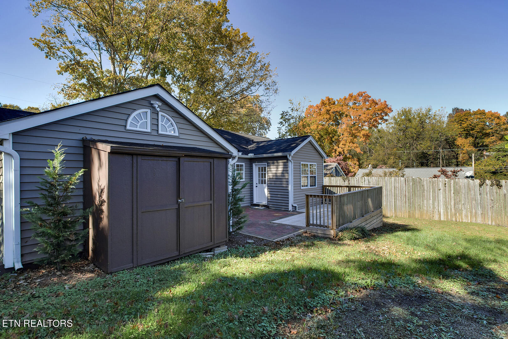 1004 Craig Road Knoxville, TN 37919 - Photo 41 of 44 41_CraigRoad_1004_BackRight