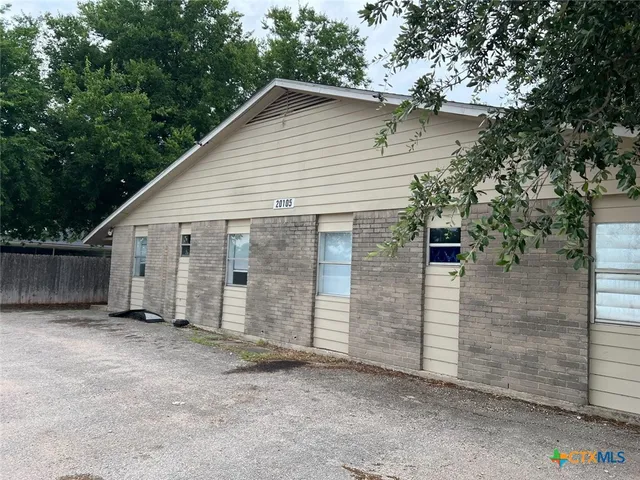 $1,050 | 20105 San Marcos Highway, Unit 1B, San Marcos, TX 78666