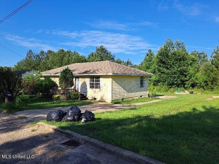 170 Colonial Circle Magee, MS 39111 - Photo 2 of 8 445377147_9828707810481760_4626330454523