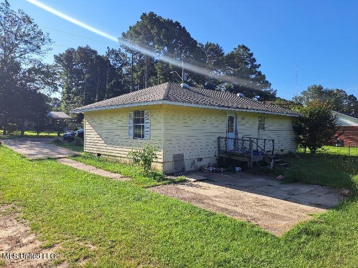 170 Colonial Circle Magee, MS 39111 - Photo 3 of 8 441535515_1153837642506993_8214373323671