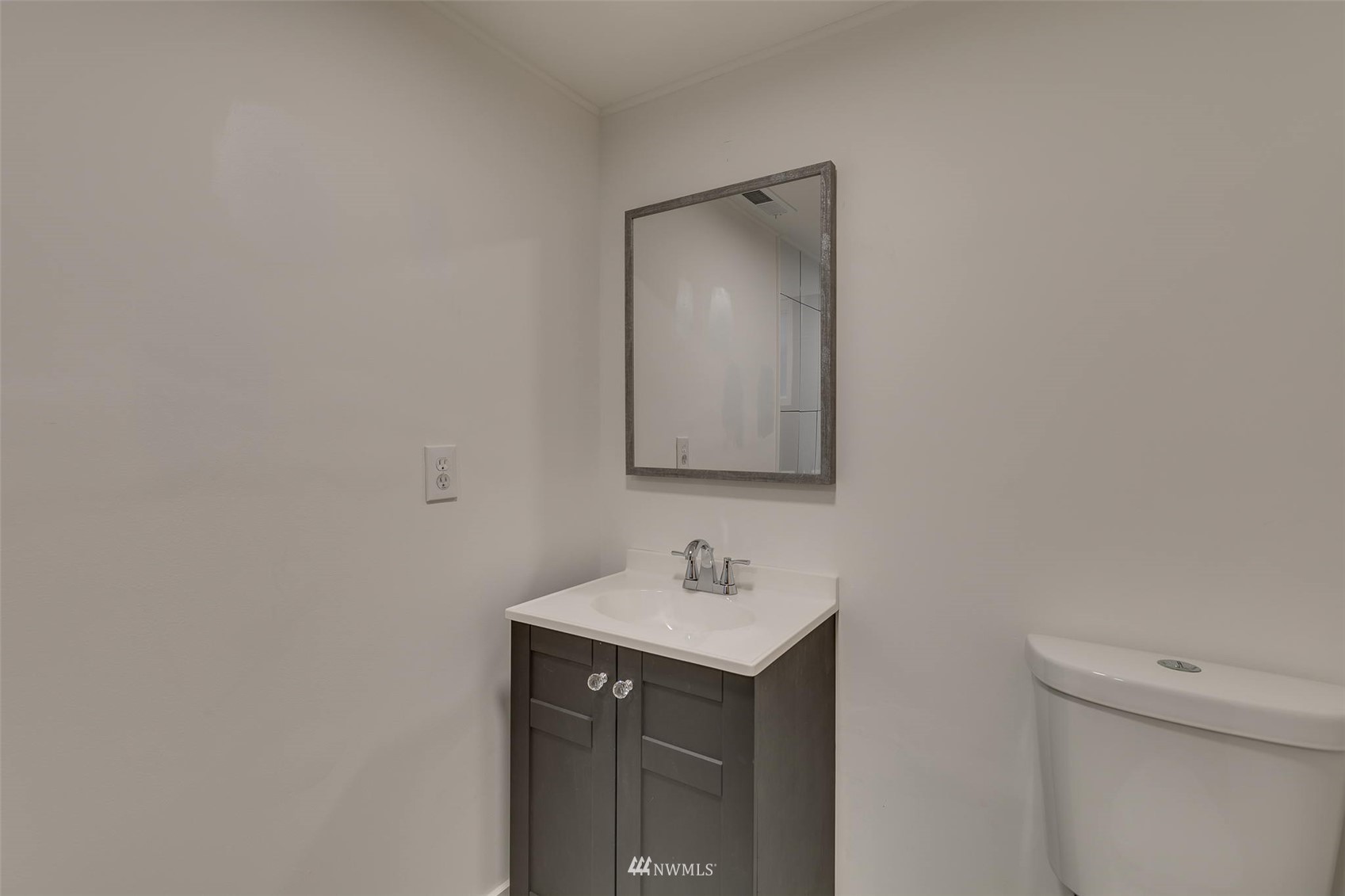 13248 160th Place Southeast Renton, WA 98058 - Photo 21 of 28 Gallery Image 21