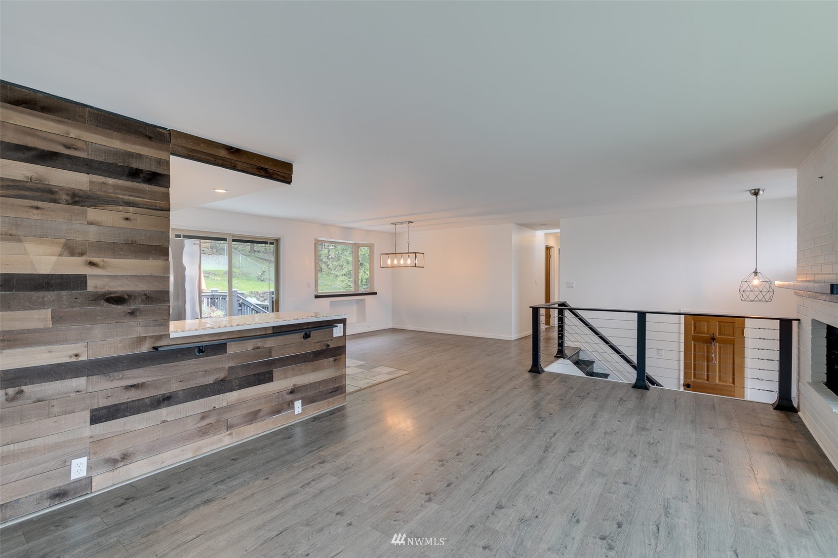 13248 160th Place Southeast Renton, WA 98058 - Photo 5 of 28 Gallery Image 5