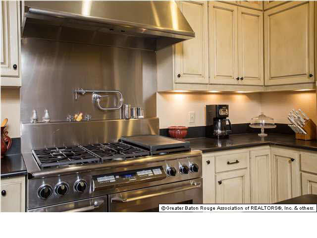17728 Inverness Avenue Baton Rouge, LA 70810 - Photo 9 of 26 Gallery Image 9