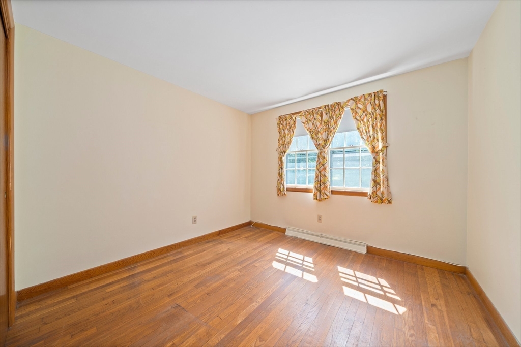 21 Jay Road Weymouth, MA 02190 - Photo 14 of 37 Gallery Image 14
