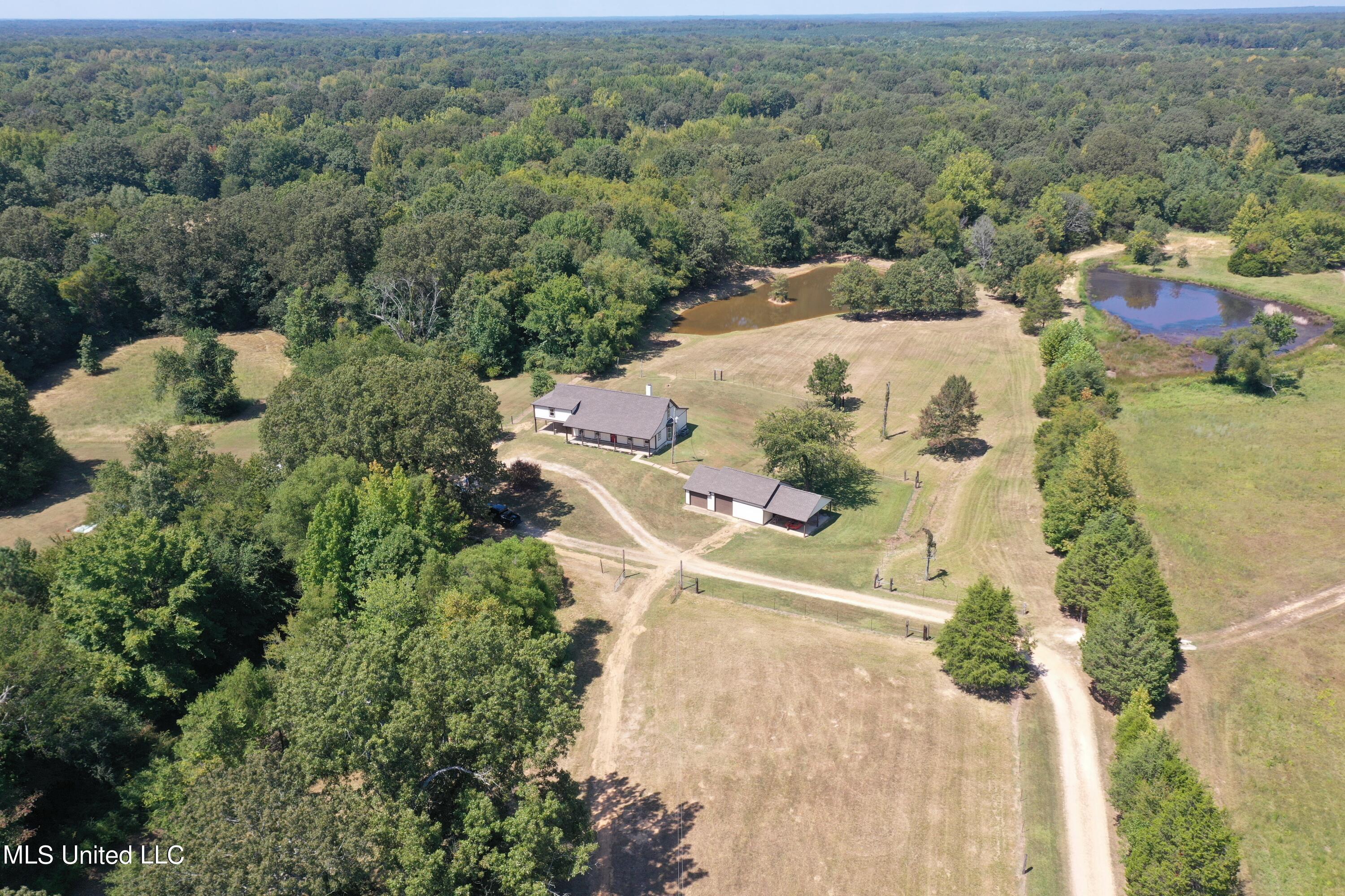 3340 Hernando Road Holly Springs, MS 38635 - Photo 15 of 54 DJI_0445