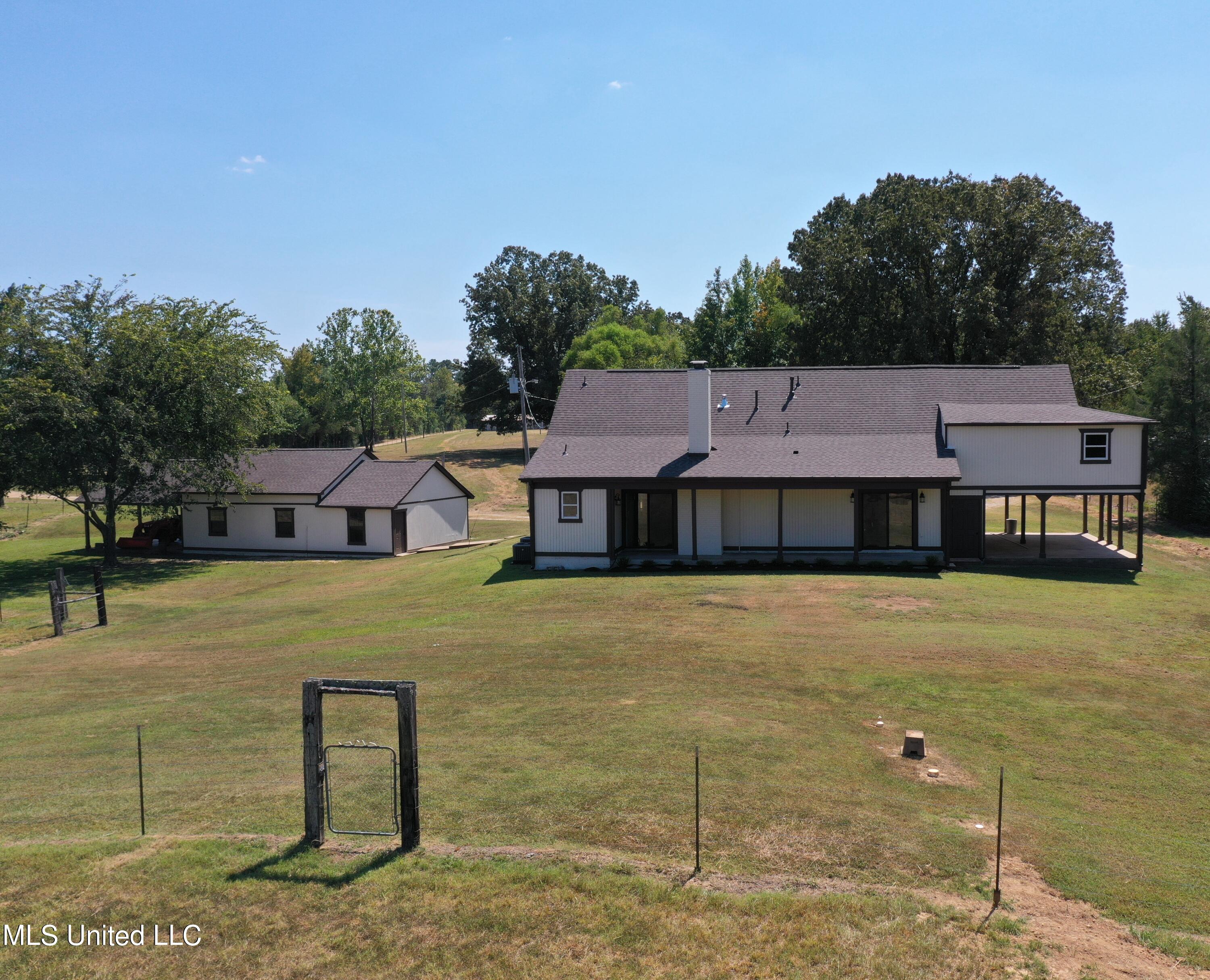 3340 Hernando Road Holly Springs, MS 38635 - Photo 8 of 54 DJI_0438