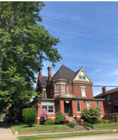 a picture of a building