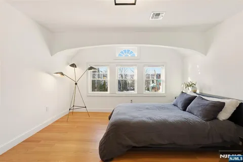 $949,000 | 403 Lawn Ridge Road, Orange, NJ 07050