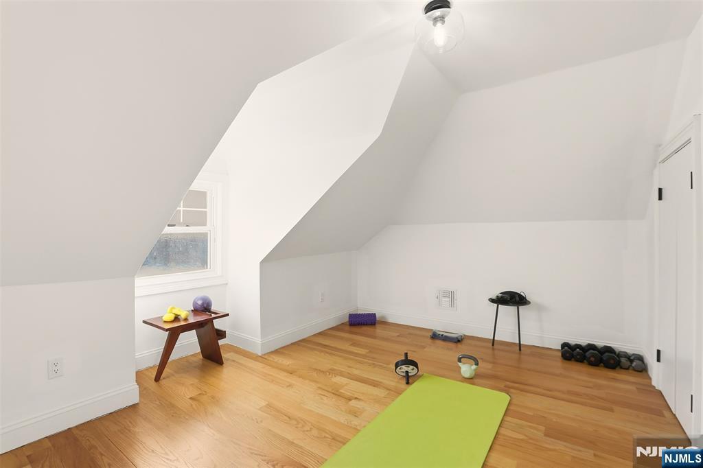 403 Lawn Ridge Road Orange, NJ 07050 - Photo 39 of 45