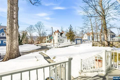 $949,000 | 403 Lawn Ridge Road, Orange, NJ 07050