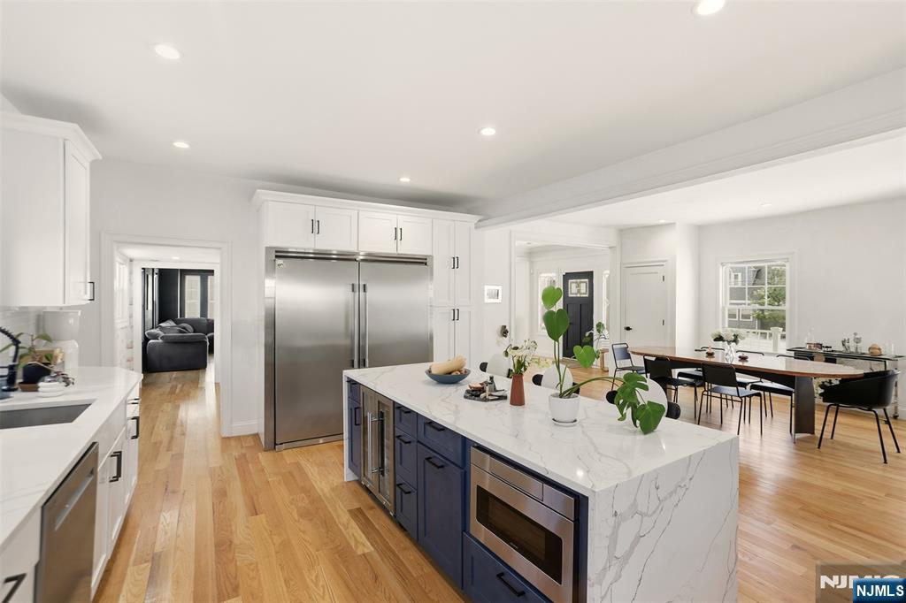 403 Lawn Ridge Road Orange, NJ 07050 - Photo 10 of 45