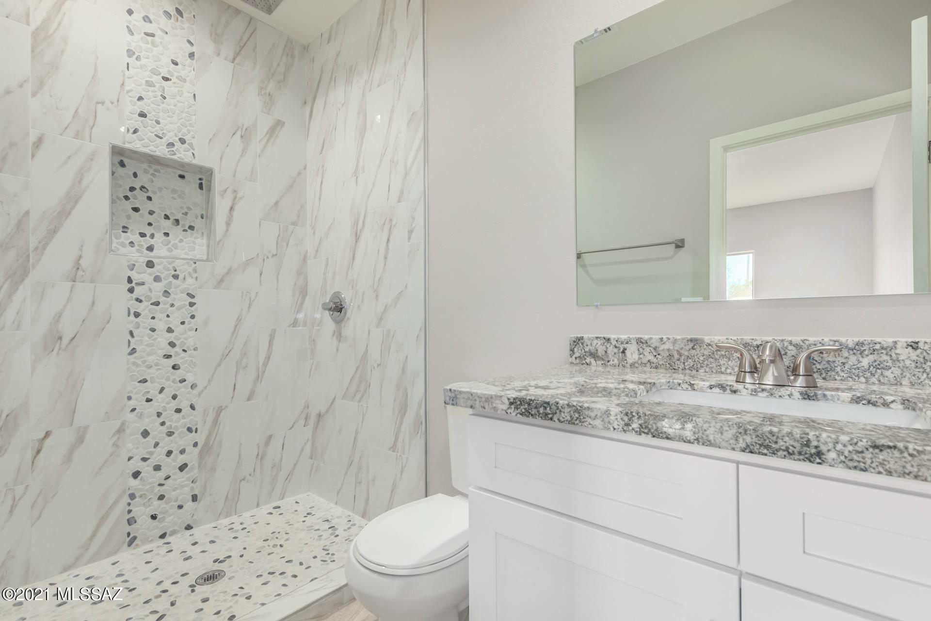 2541 West Roadrunner Road Tucson, AZ 85746 - Photo 16 of 25 Gallery Image 16