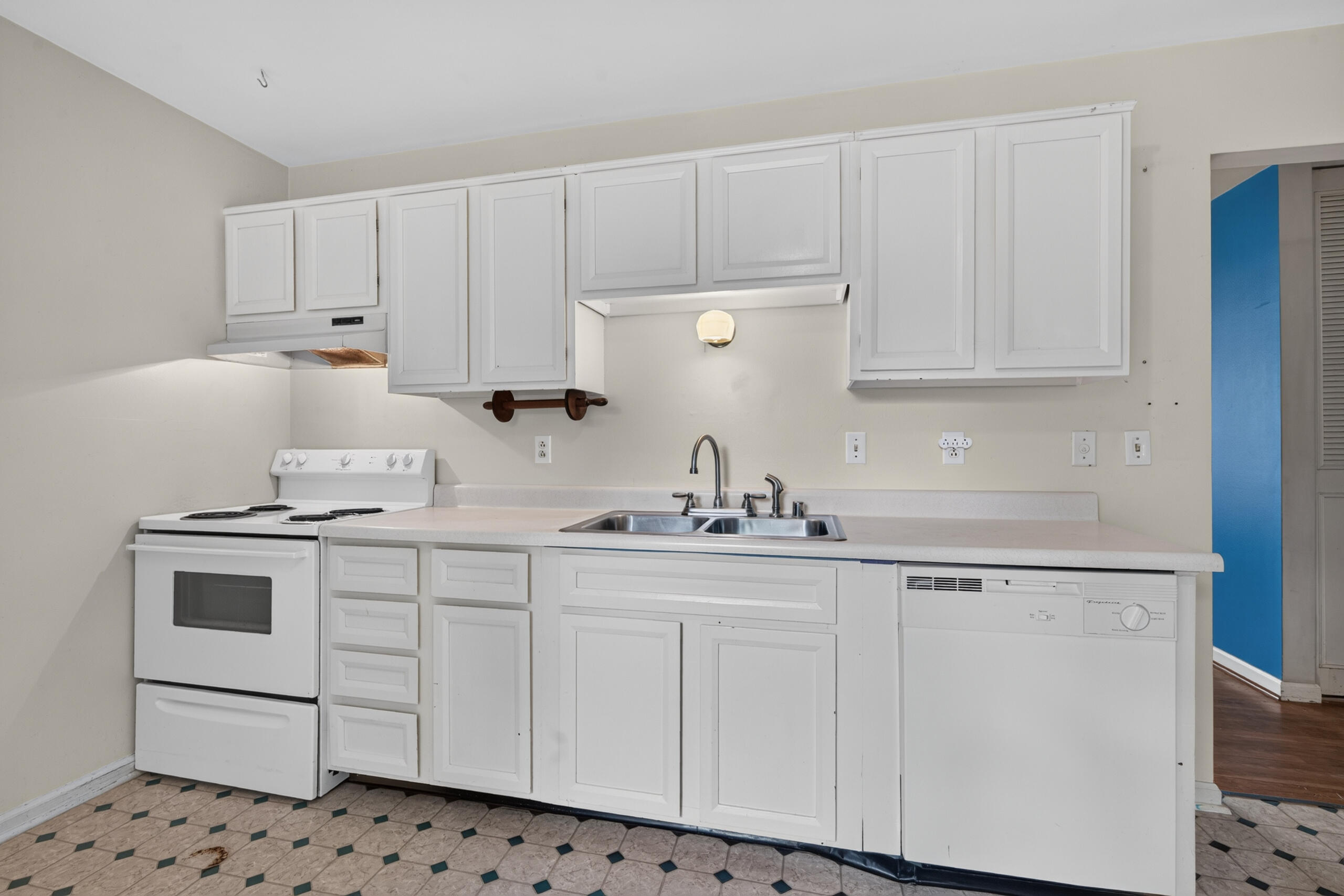 2184 Stephens Lane Lexington, KY 40504 - Photo 10 of 22 2184stephens10