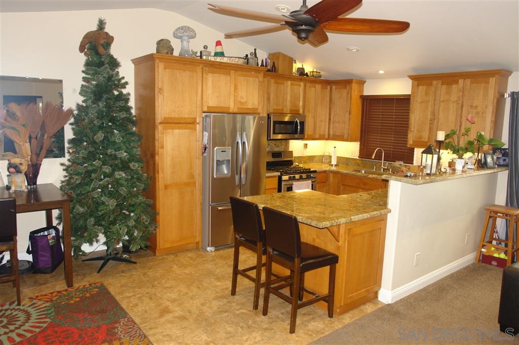 9487 Doheny Road Santee, CA 92071 - Photo 2 of 9