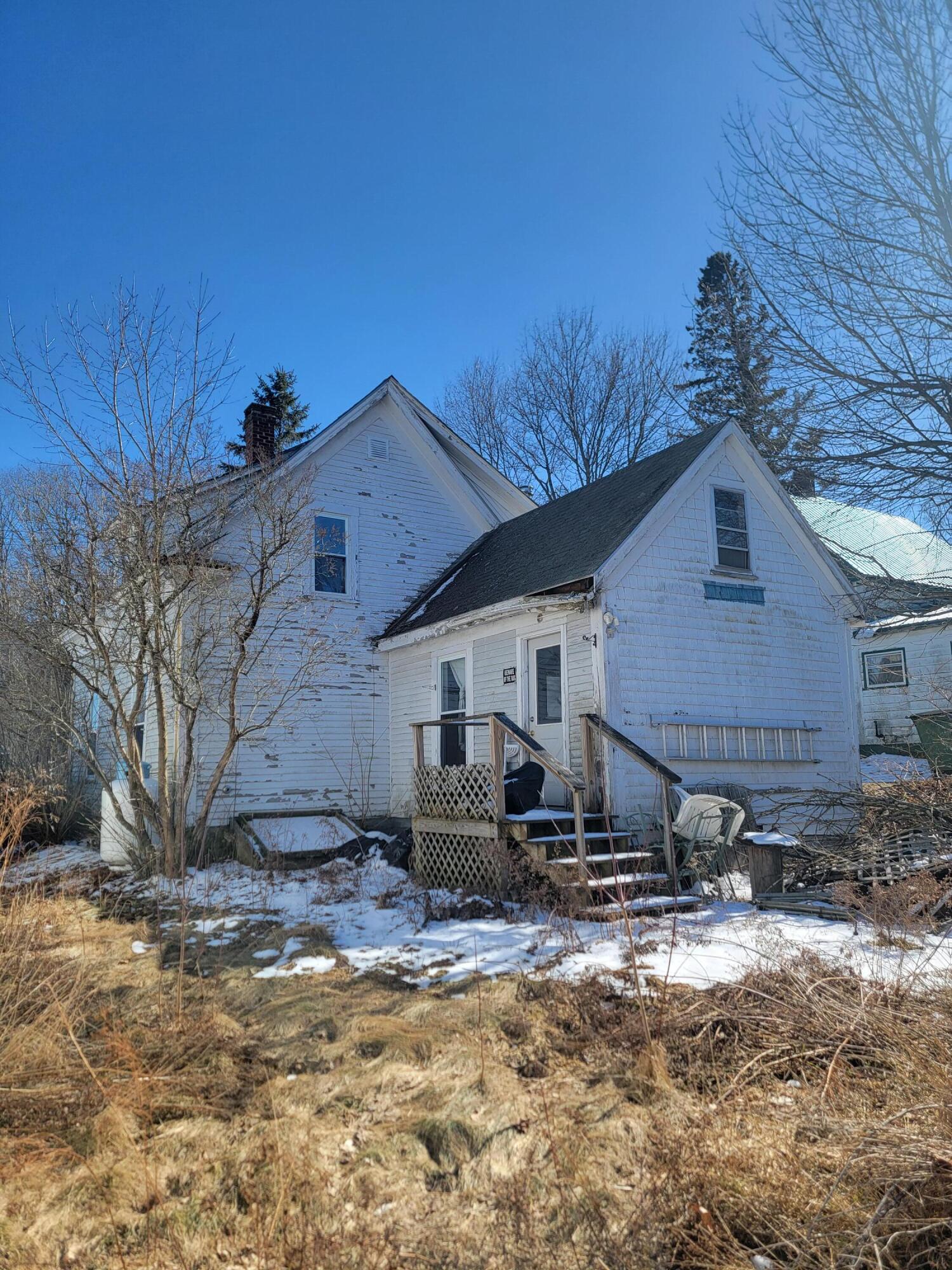 127 Union Street Calais, ME 04619 - Photo 3 of 8 1000024066