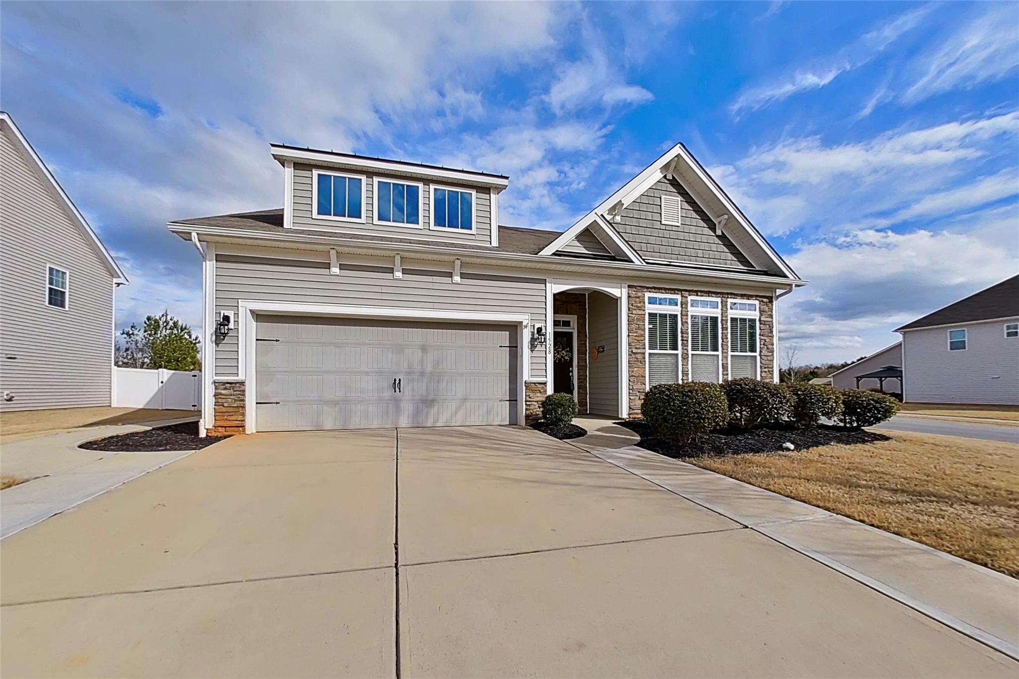 1528 Hedge Apple Road Clover, SC 29710 - Photo 3 of 48 Gallery Image 3