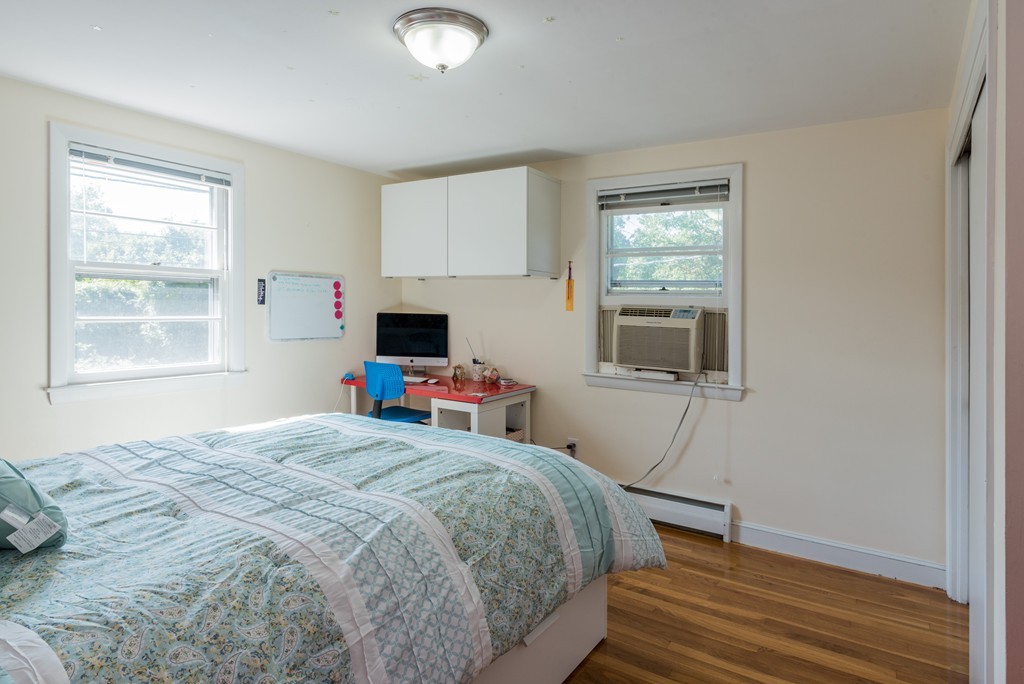 9 Lillian Road Lexington, MA 02420 - Photo 11 of 22 Gallery Image 11